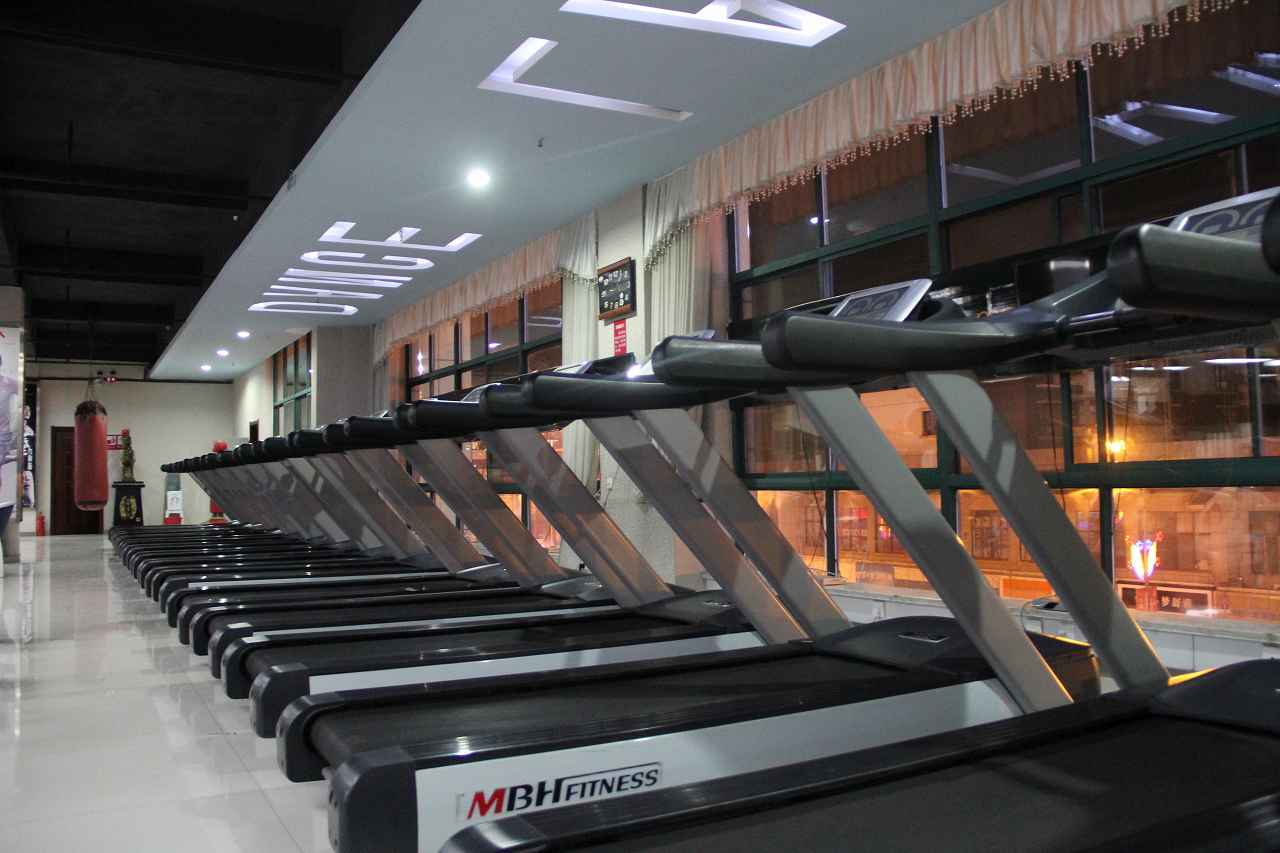 投資一個(gè)高端健身房需要多少錢(qián)