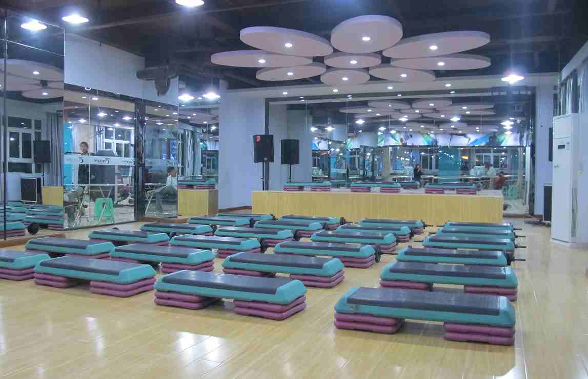 開(kāi)健身房的營(yíng)業(yè)執照是個(gè)體還是公司好